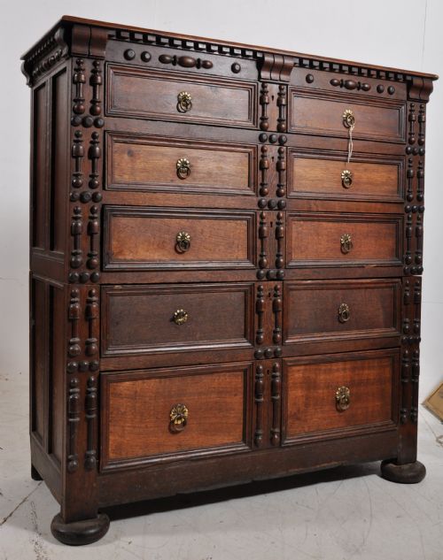 early c18th oak 5 drawer chest