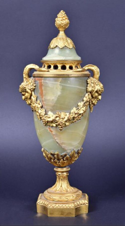 c19th ormulo mounted onyx vase and cover