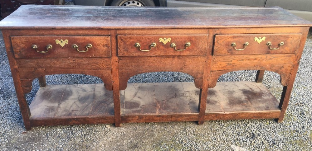 c18th unrestoreedoak pot board dresser base