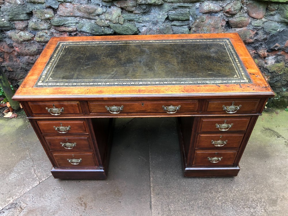 c19th walnut pedestal desk