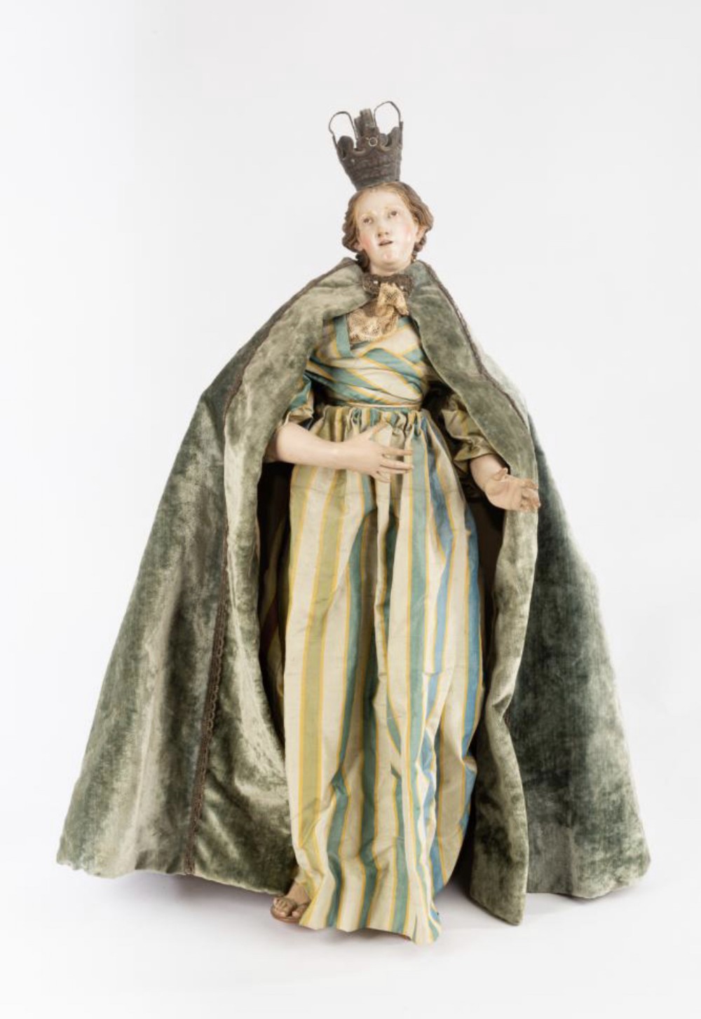 c18th large neapolitan crib figure of the madonna