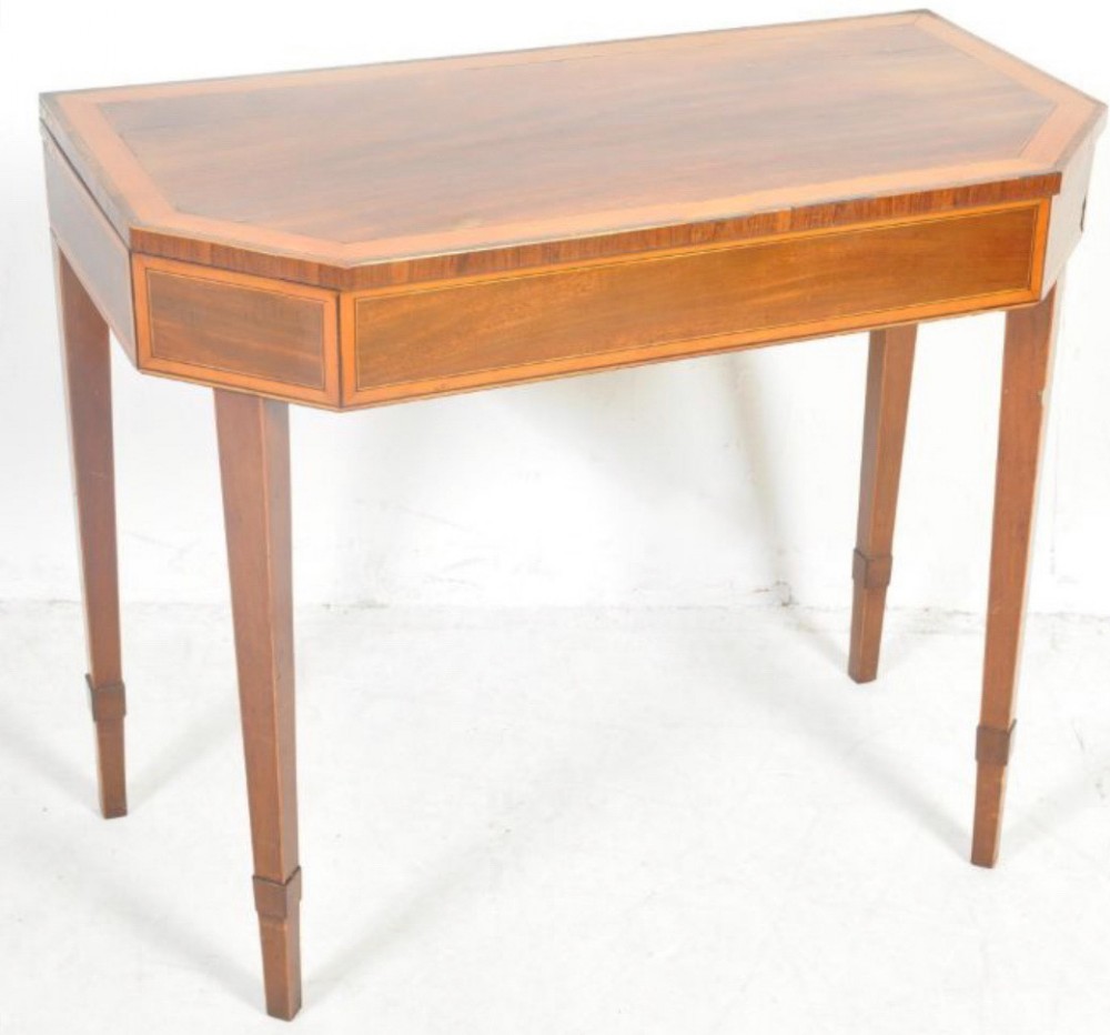 early c19th mahogany and satinwood banded card table