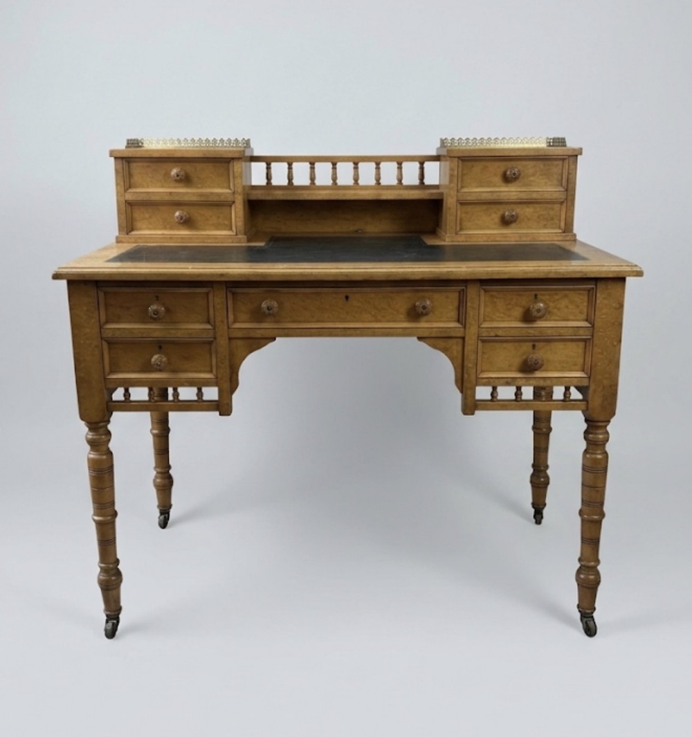 birds eye maple desk with superstructure containing containing drawers